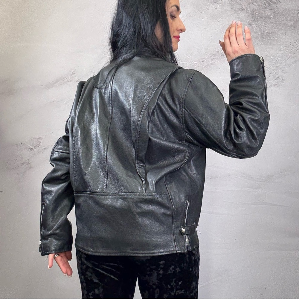 Black Leather Bomber Jacket with Ribbed Cuffs and Waistband - Picture 3 of 7